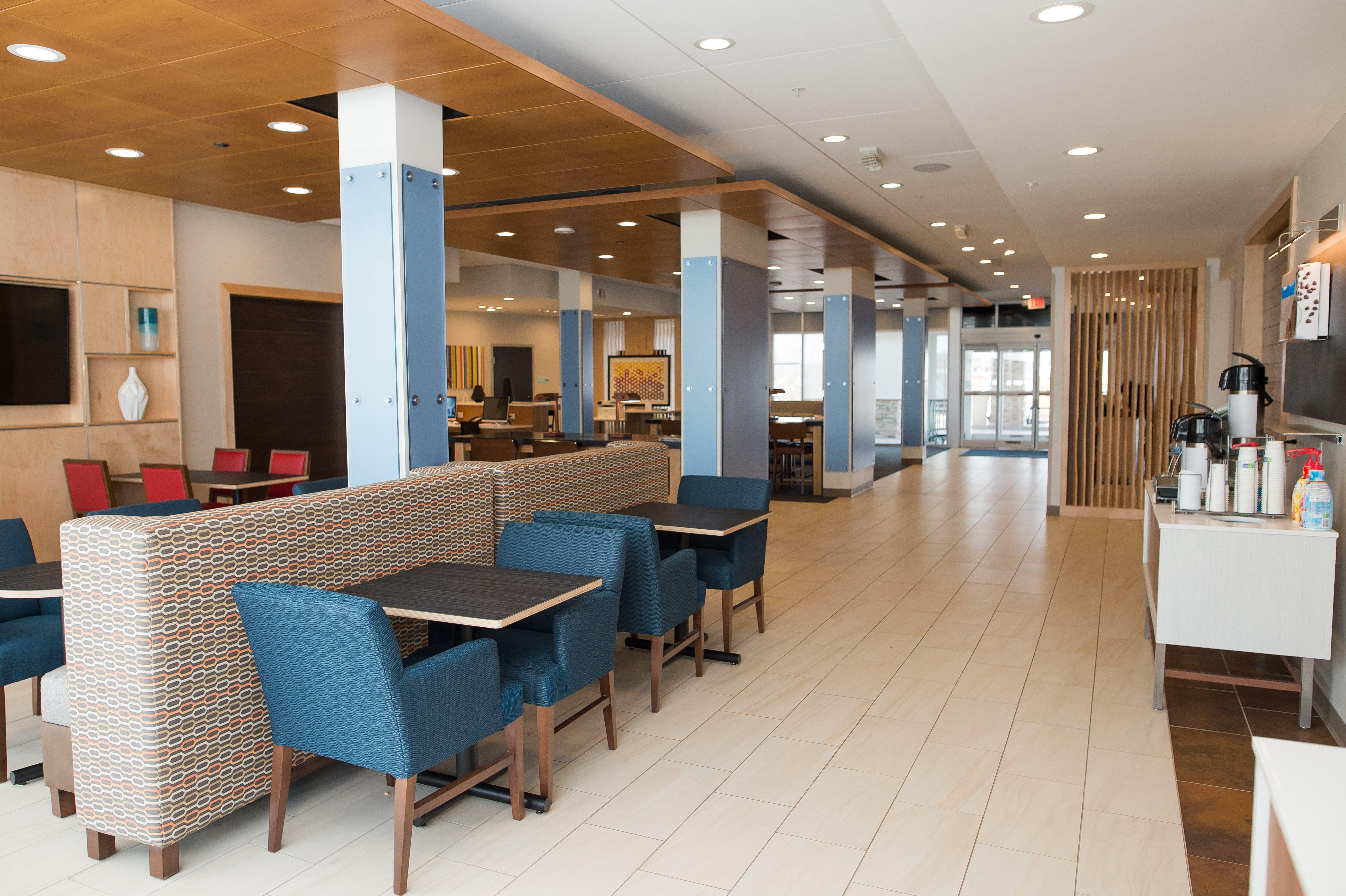 Holiday Inn Express & Suites - Marietta By Ihg Luaran gambar